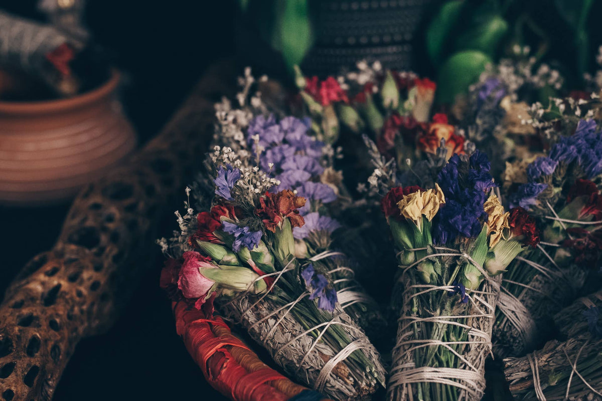 Blue Sage Smoke Bundles - Spiritual Strength & Positive Habits