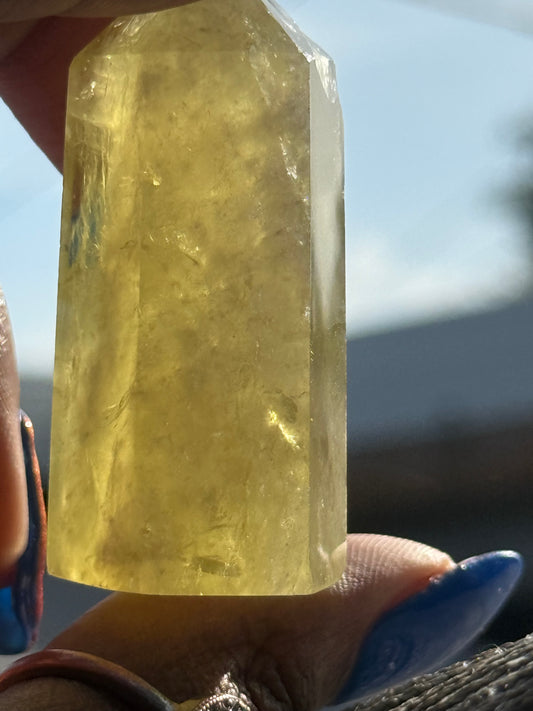 Lemon Quartz Point