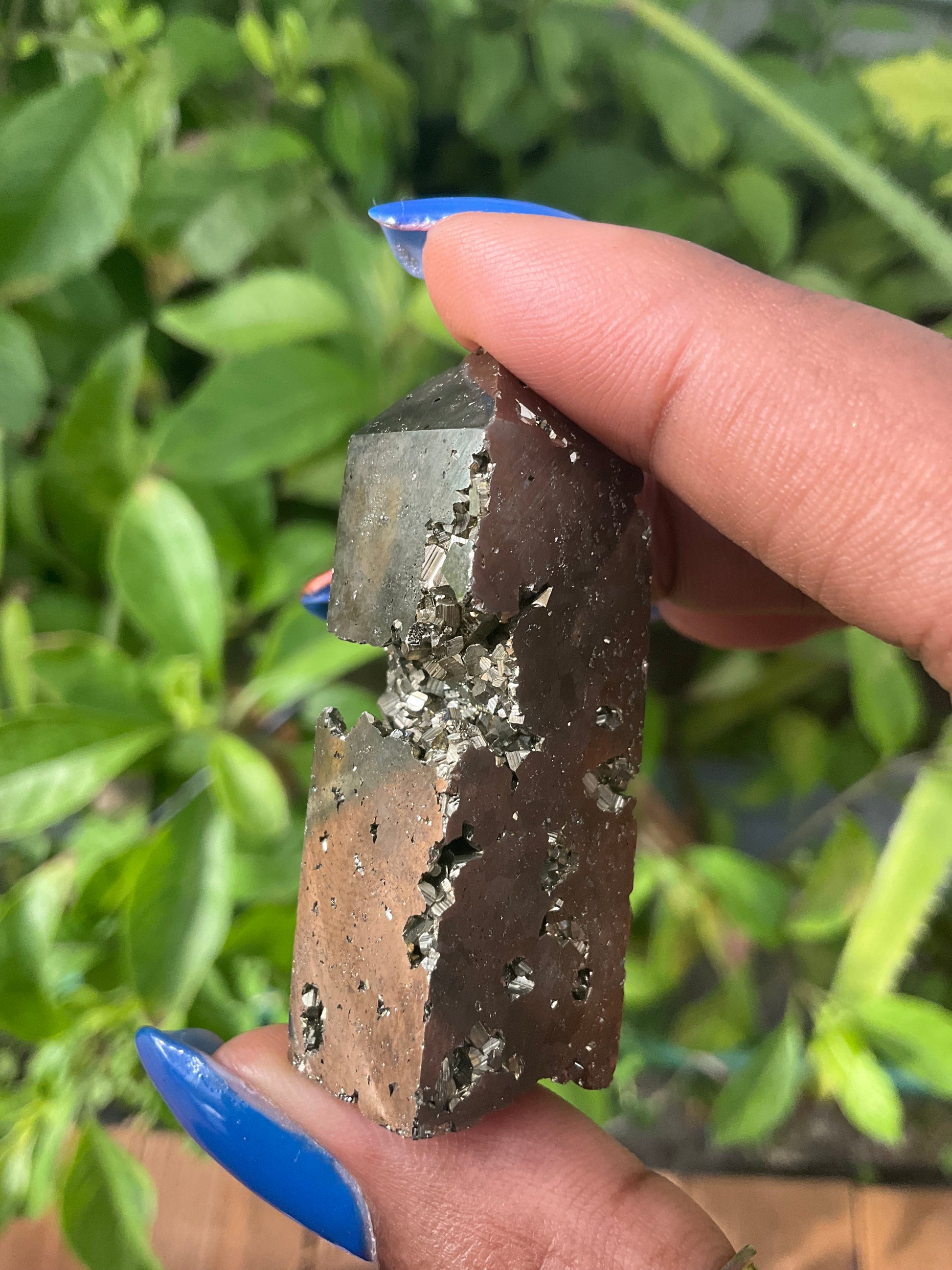 Pyrite Druzy Point