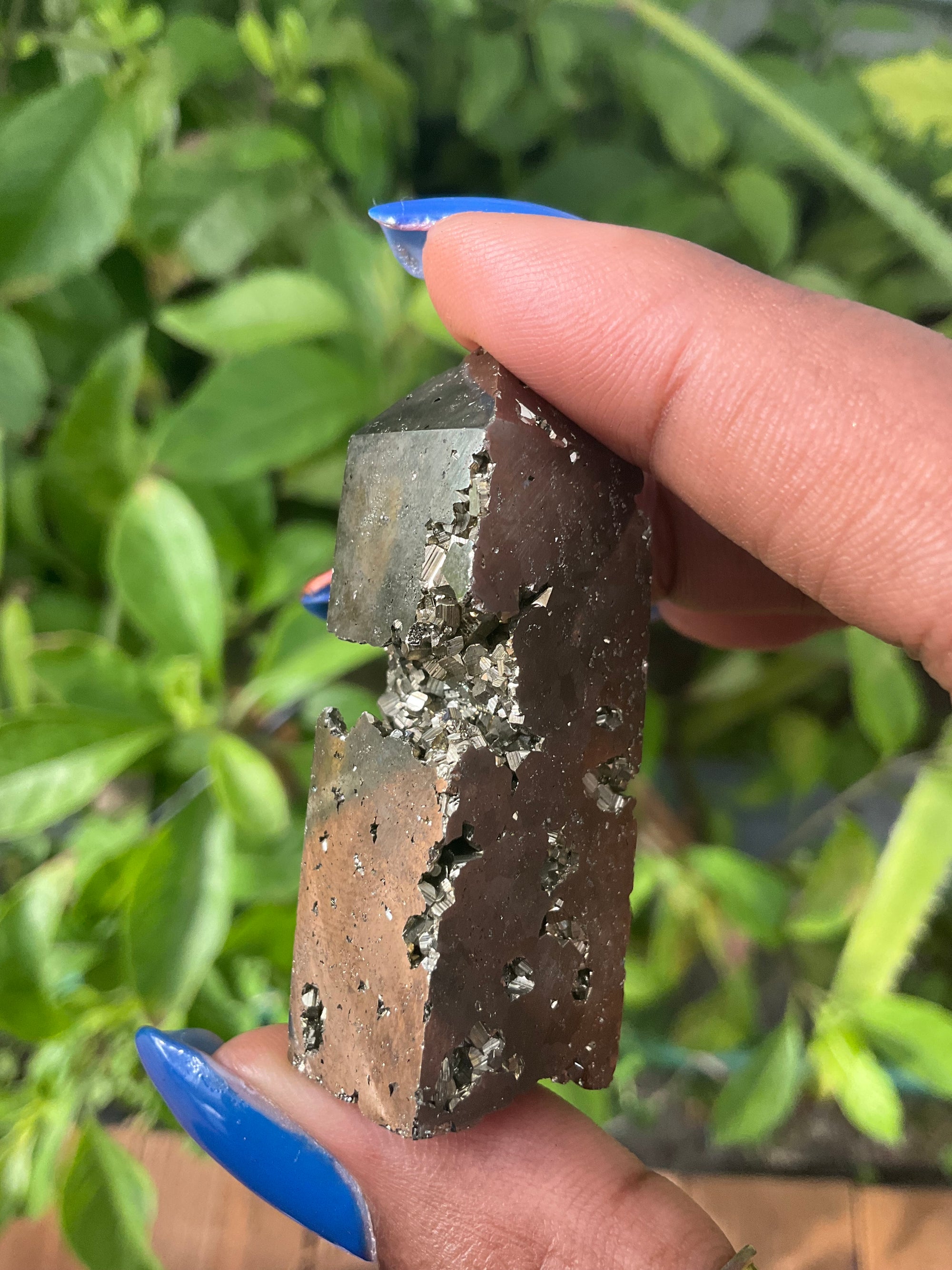 Pyrite Druzy Point