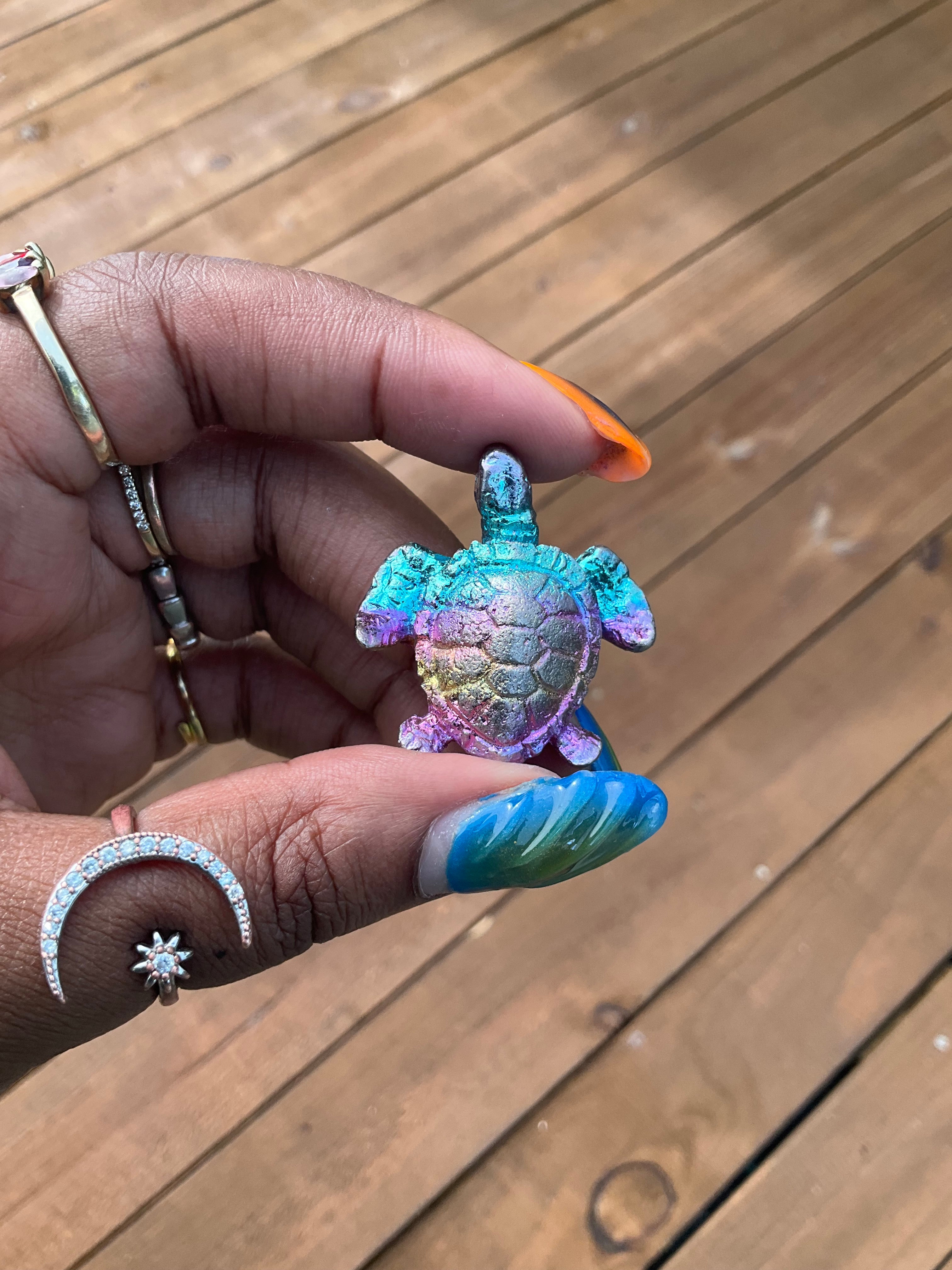 Bismuth shell or turtle