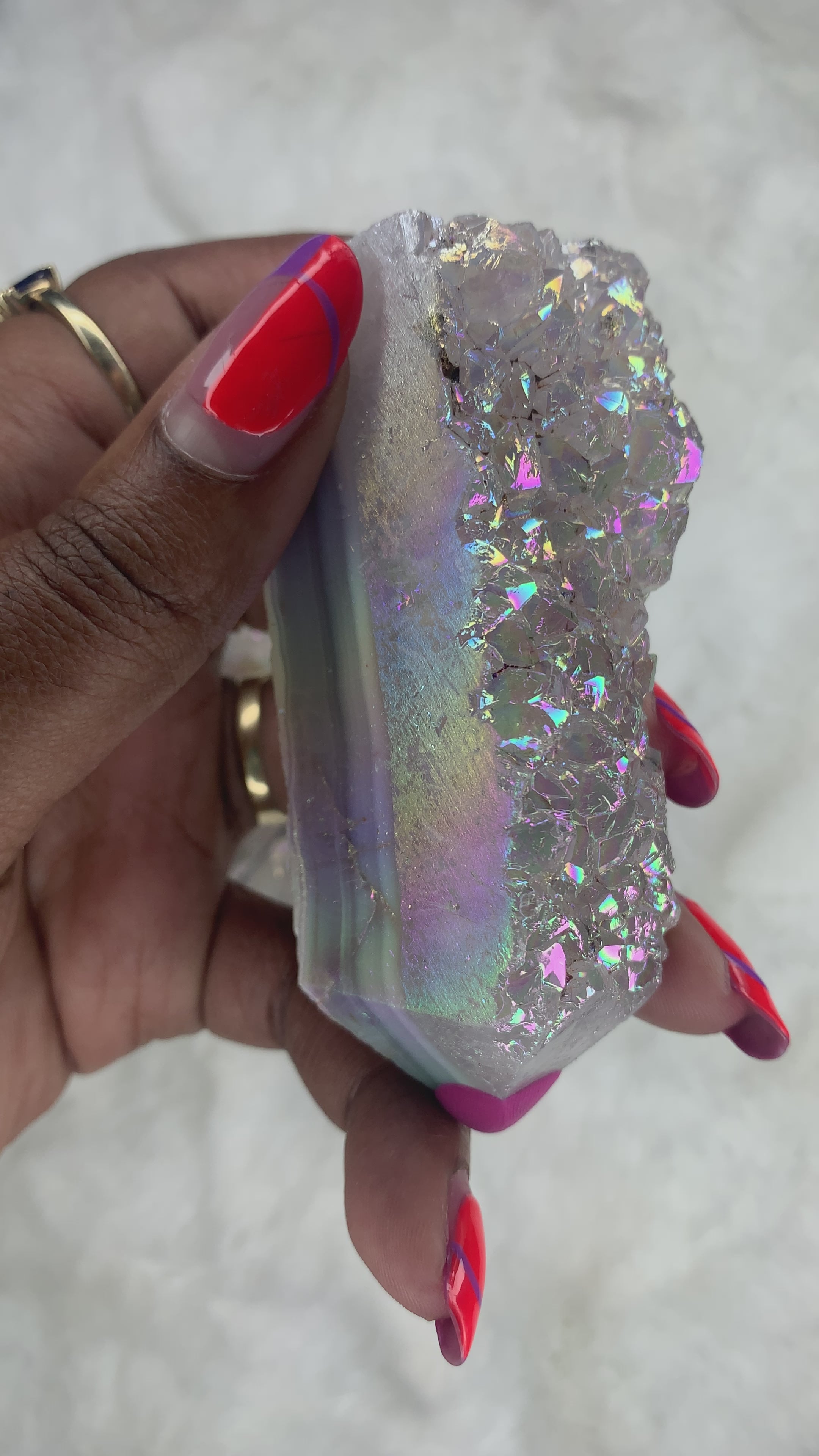 Aura Agate Cluster Tower