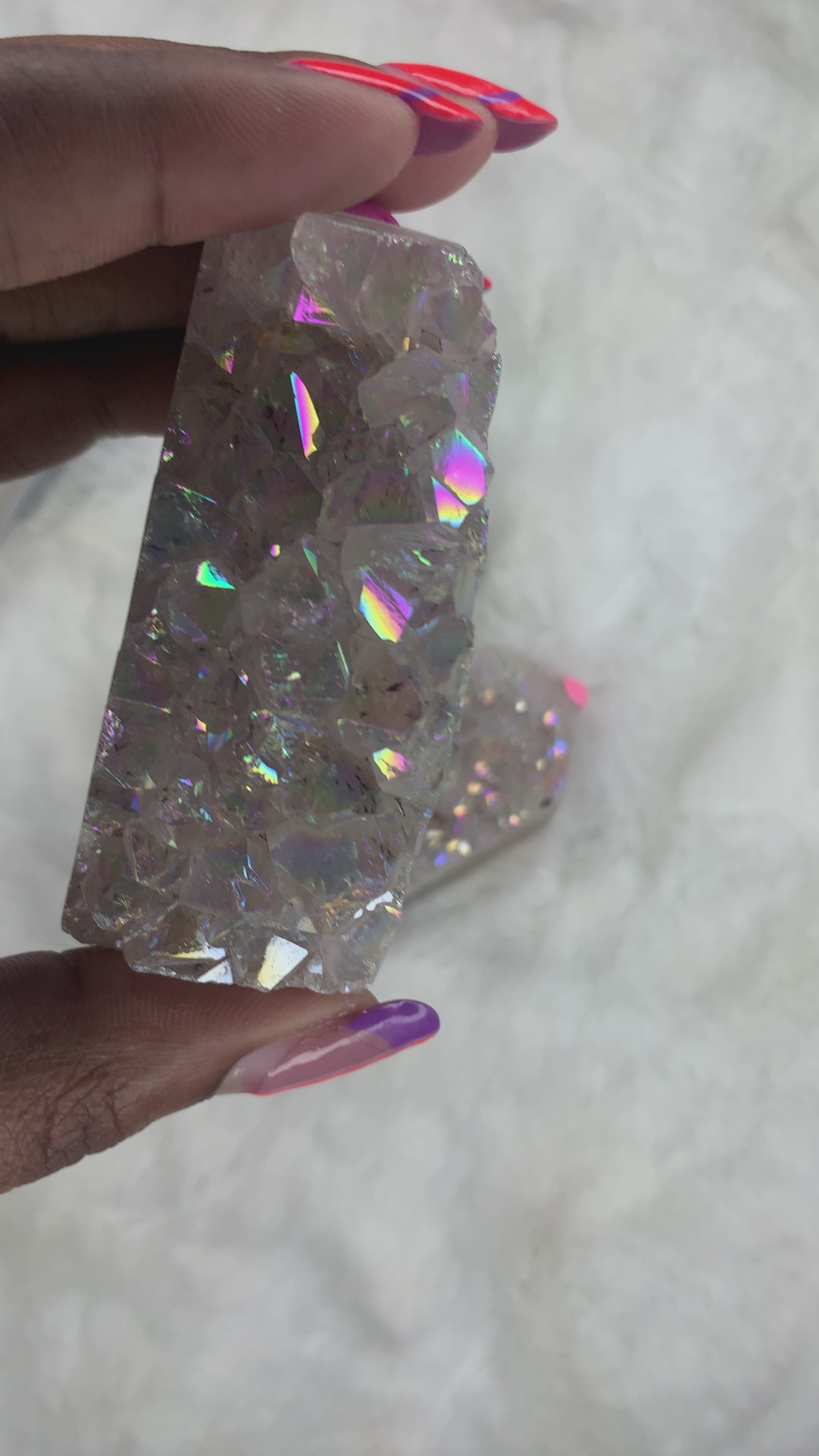 Aura Agate Cluster Tower